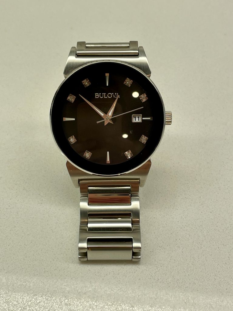 Auction For Men's Bulova Watch